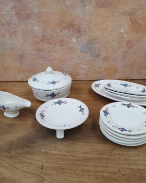 Vajilla infantil de loza francesa