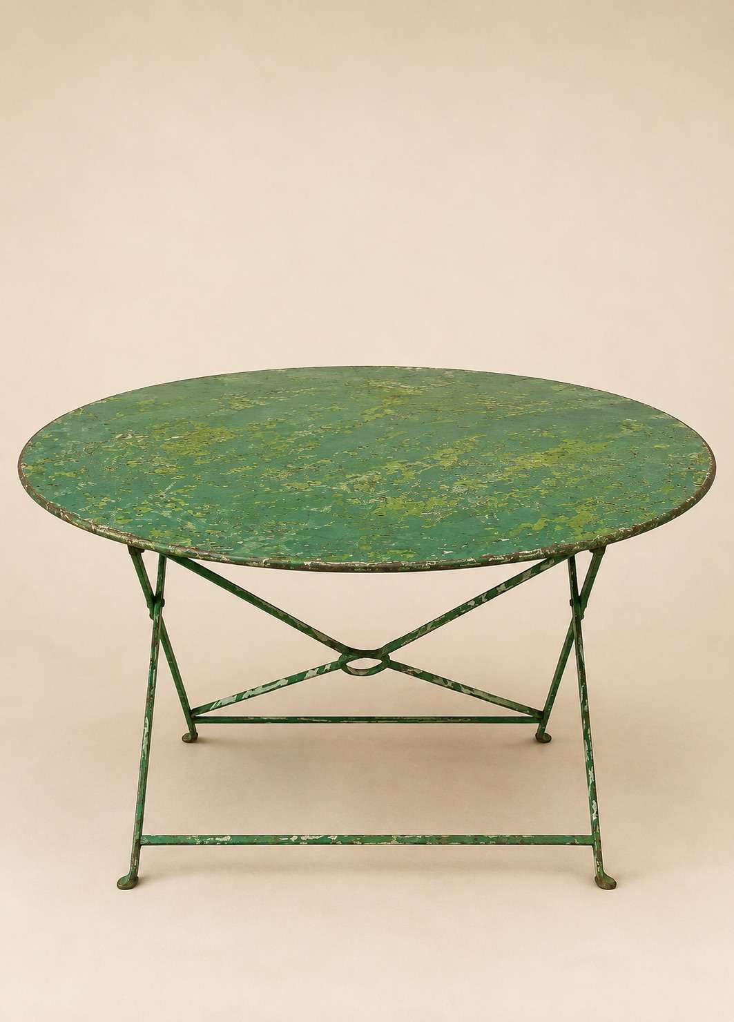 Mesa redonda verde de hierro