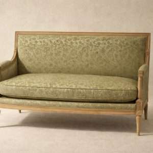 Canapé frances antiguo de madera tallada y tapizado