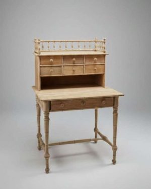 Mueble escritorio bambú